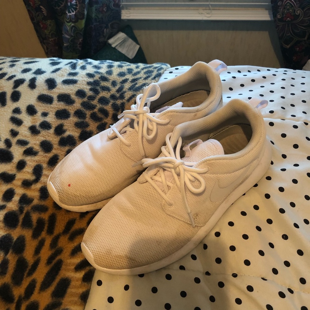 Nike Roshe Ones